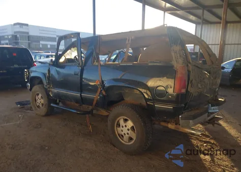 1992 GMC Yukon z USA, uszkodzony, nr VIN 1GKEK18K2NJ705013